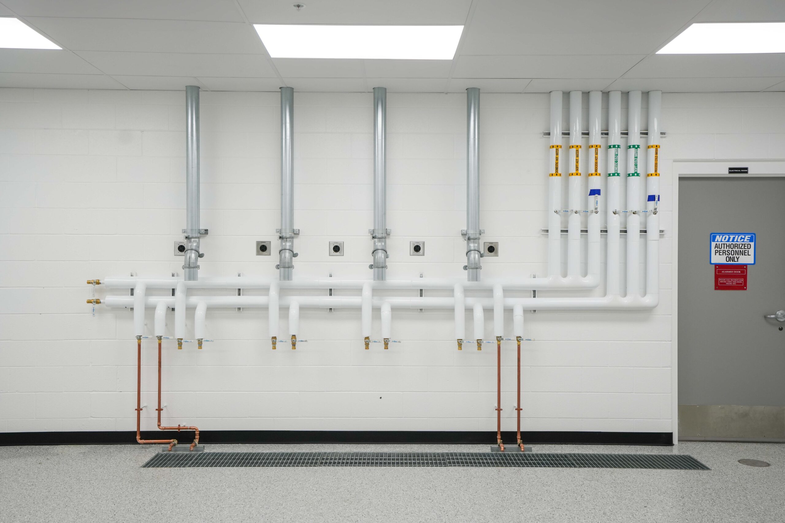 Amway facility utility and automation piping systems installed by Buist.
